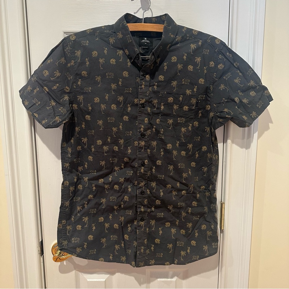 Rip Curl Men's Dark Grey Palm Tree Print Shirt, Size Medium